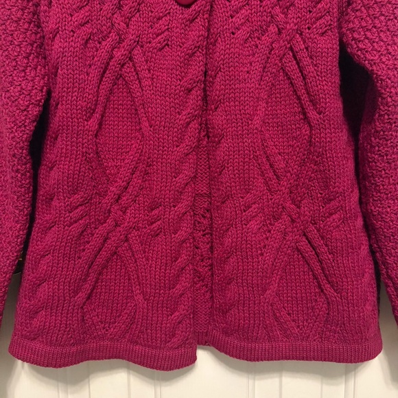 Aran Crafts Merino Wool Sweater Womens Medium Magenta Cable Knit Button Collar - Picture 8 of 14
